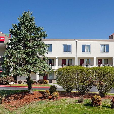 Econo Lodge Inn & Suites Johnson City Exterior photo